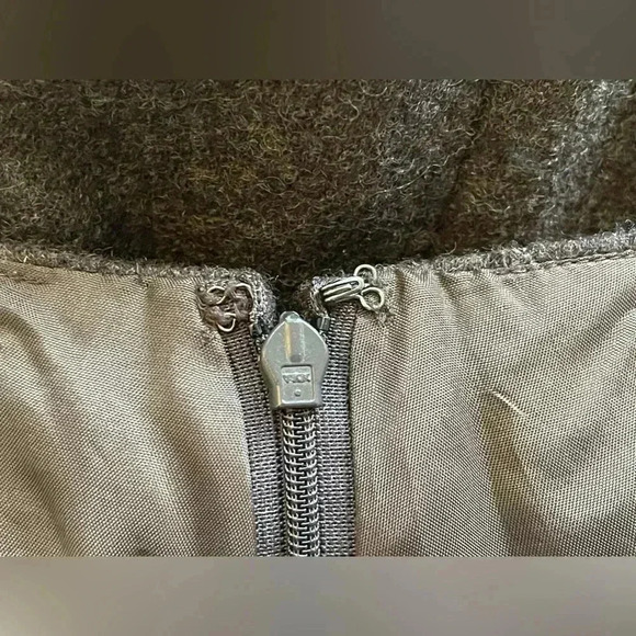 BROOKS BROTHERS Wool Slit Lined Pencil Skirt Size 14 Brown Floral Stitching - Picture 6 of 11